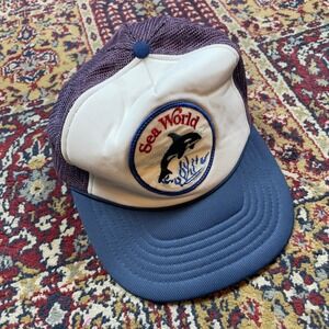 VTG 70s 80s Sea World Orca Whale Patch Trucker Hat Adult Purple Mesh Snapback